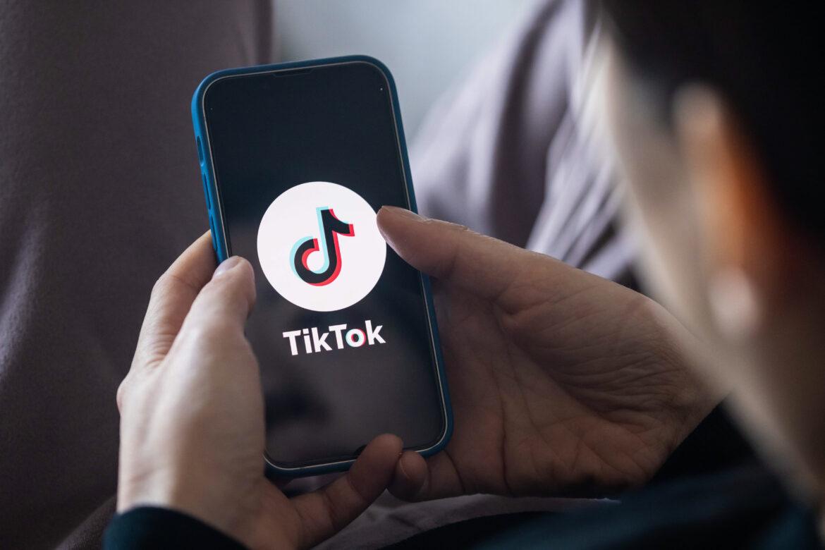New TikTok ban bill passes key House committee on a partyline vote