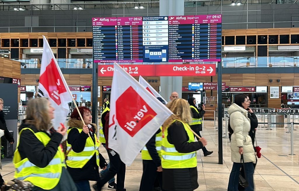 Strike at Frankfurt Airport causes Vietnam Airlines and Bamboo Airways